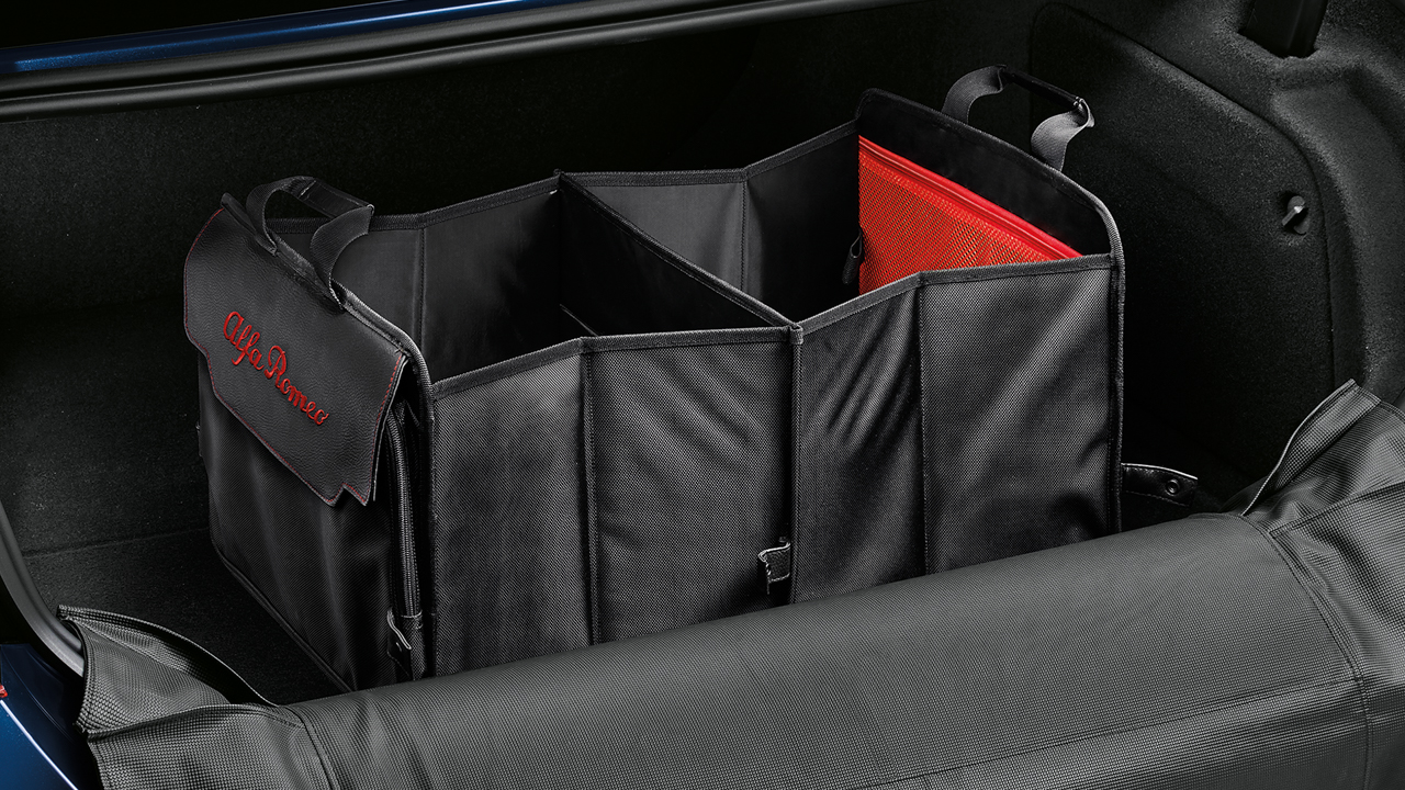 Rear Boot Foldable Box